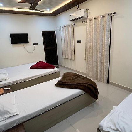 Gauri Kedareshwar Guest House Varanasi Ngoại thất bức ảnh
